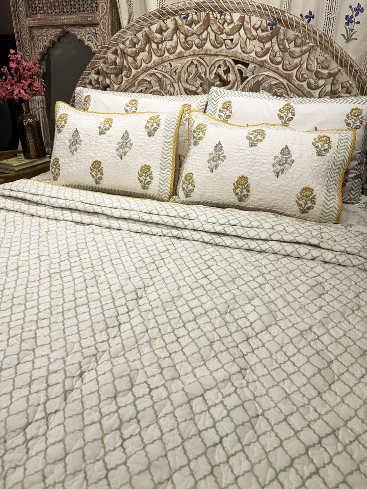 Daydream Bedspreads - The Decor Central